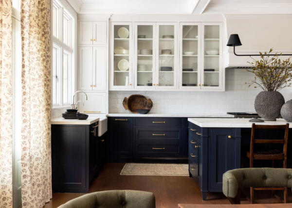 Kabinet Dapur dengan Warna Beragam